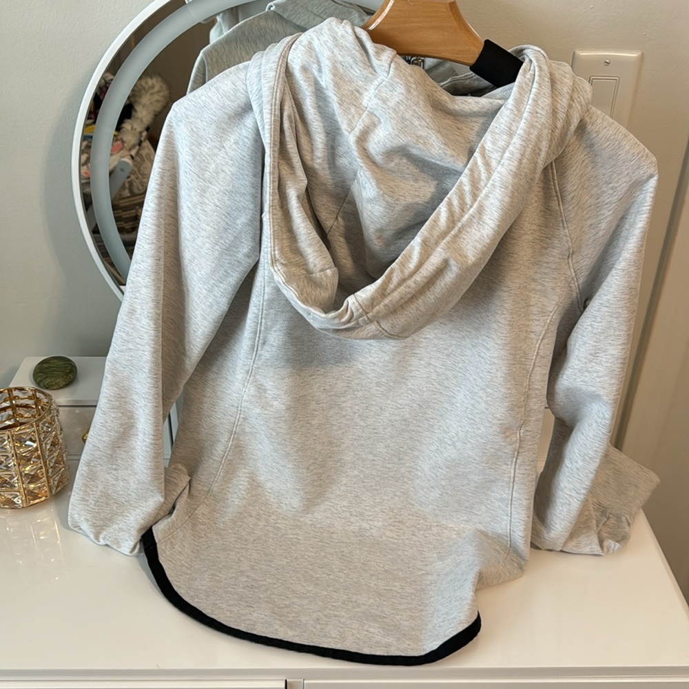 Athleta pullover - Picture 2 of 3
